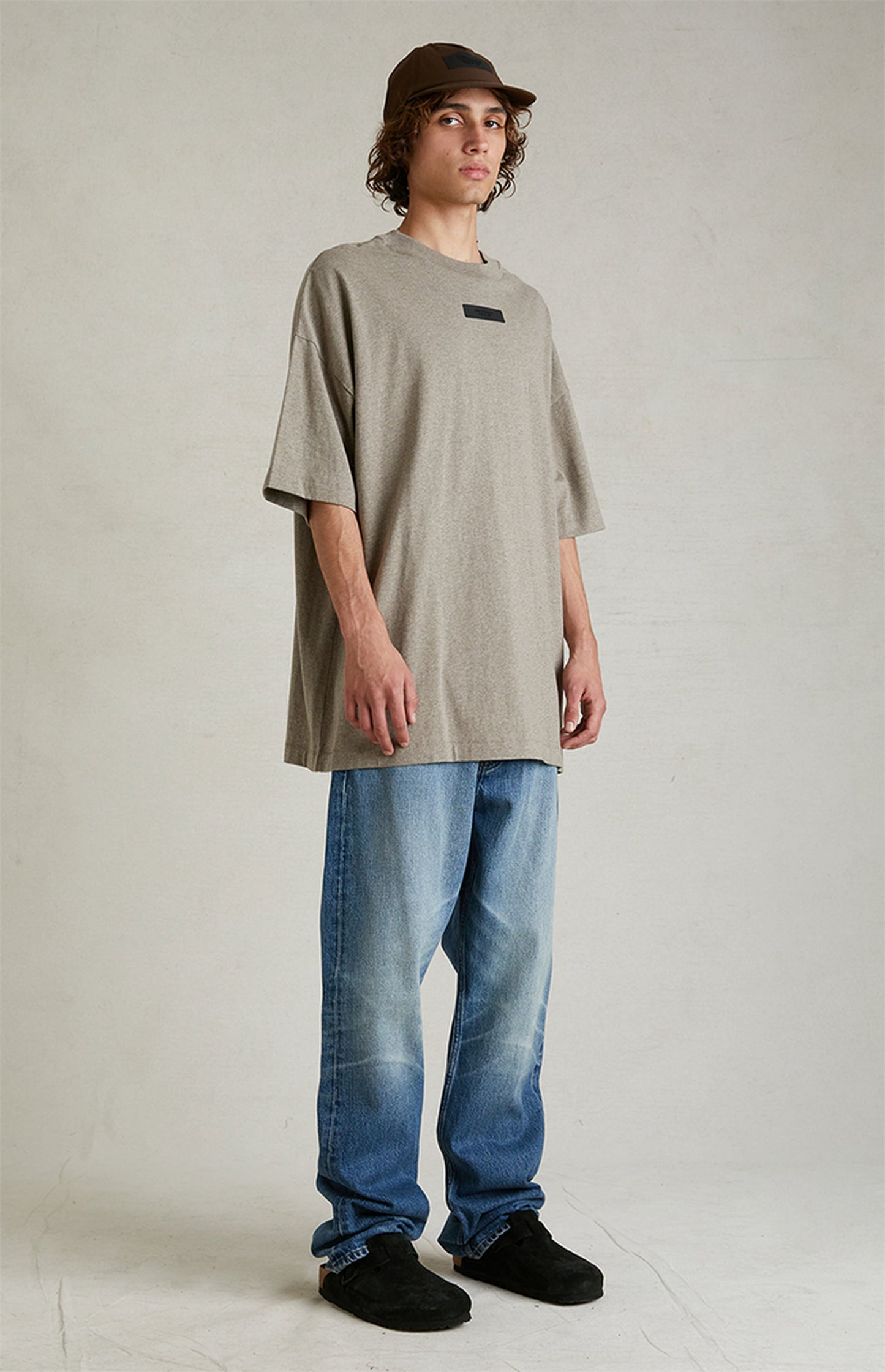Essentials Fear Of God T-Shirt For Summer 2024