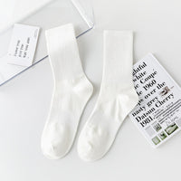 Qamis Basics: LuxeLine Socks