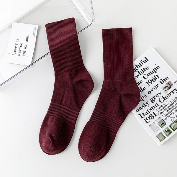 Qamis Basics: LuxeLine Socks