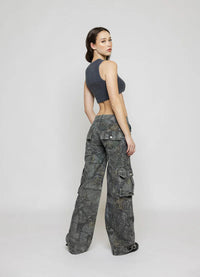 The Qamis™Unisex Camo Cargo Pant