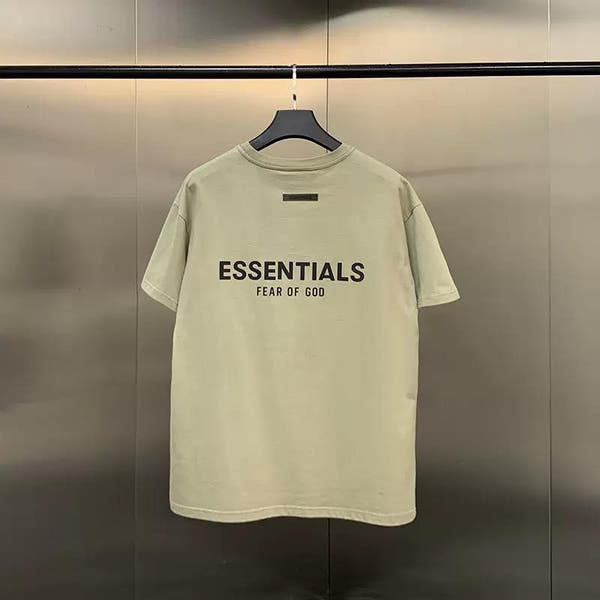 Qamis™ x Essentials Unisex T-Shirt – Clean Cut, Ultra-Soft Cotton, Timeless Style