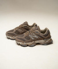 QAMIS™ X New Balance 9060 – Modern Heritage Sneaker