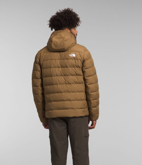 The North Face Men’s Aconcagua 3 Jacket – Versatile Warmth for Cold Conditions