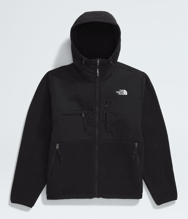 The North Face Men’s Retro Denali Jacket – A Timeless Fleece Classic