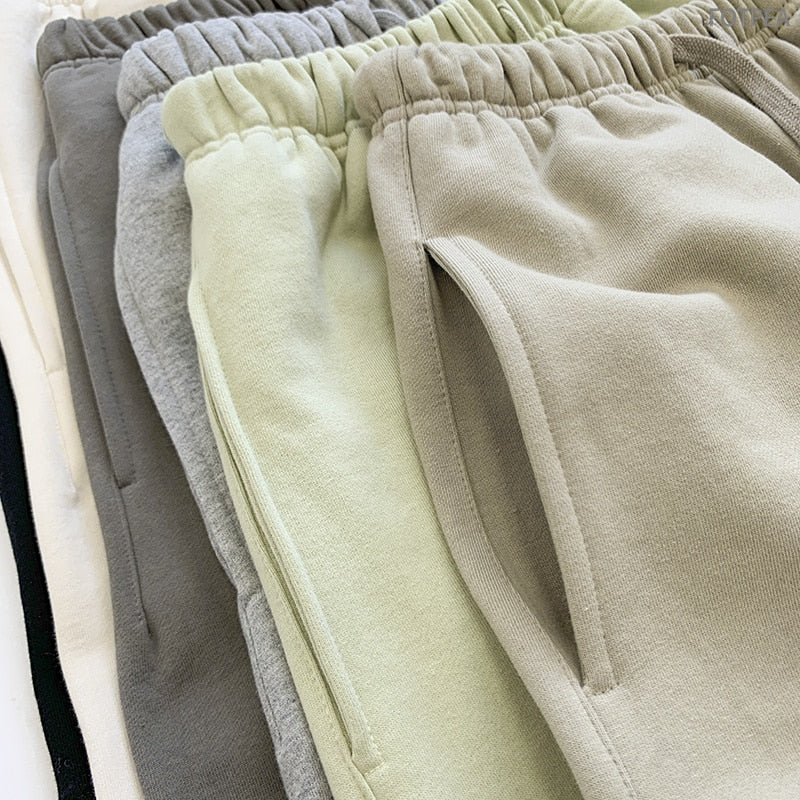 Qamis™ x Essentials Summer Shorts – 100% Cotton, Minimal & Clean