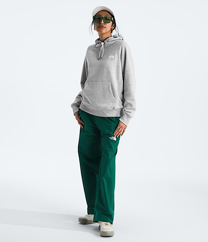 The North Face Women’s Evolution Hoodie – Comfortable & Sustainable