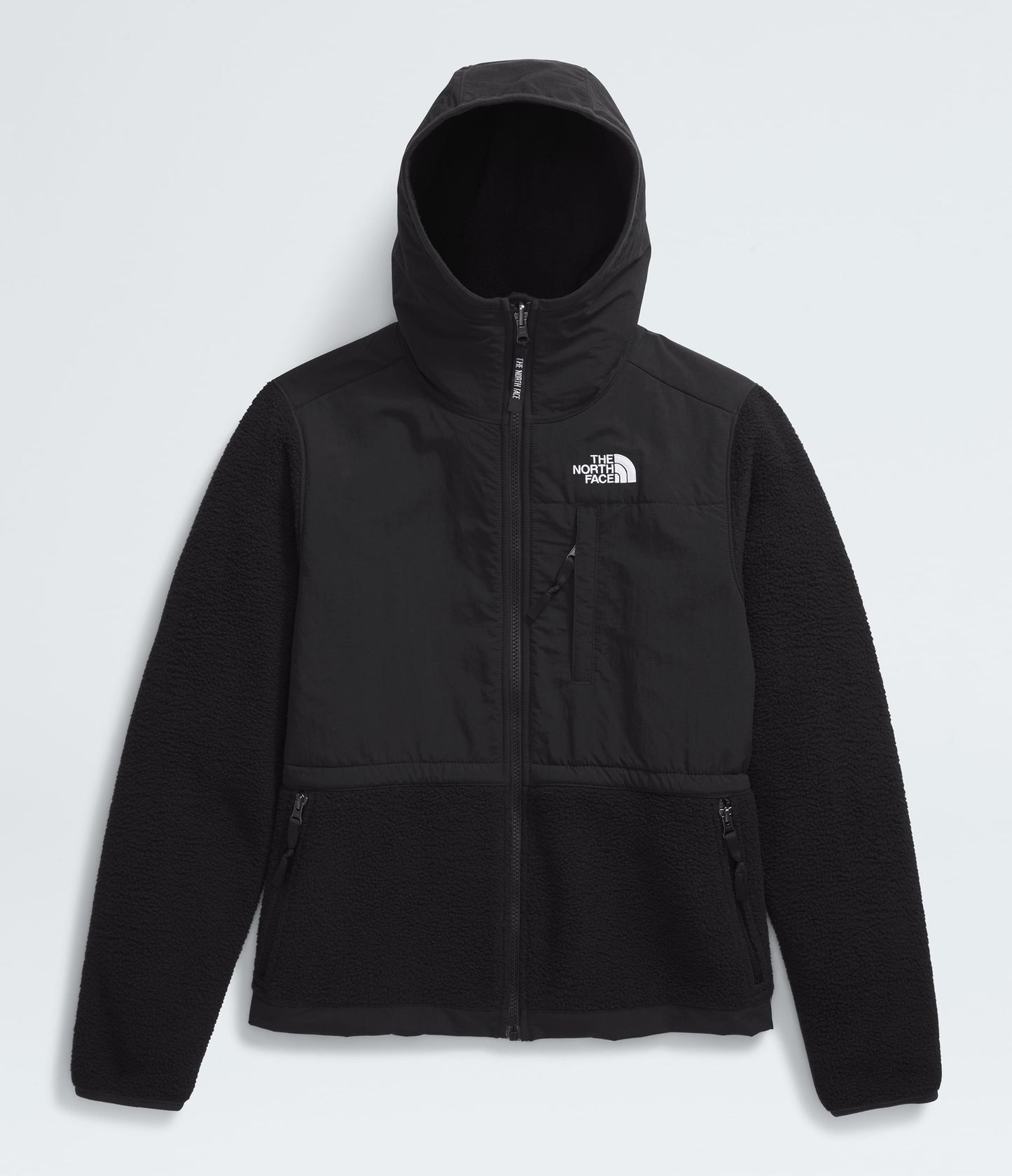 The North Face Women’s Retro Denali Jacket – A Timeless Fleece Essential