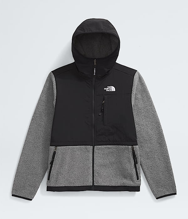The North Face Women’s Retro Denali Jacket – A Timeless Fleece Essential