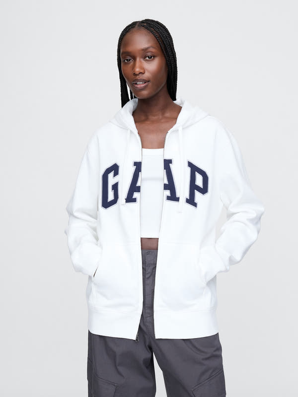 Gap VintageSoft Arch Logo Full-Zip Hoodie – Classic Comfort with a Relaxed Fit
