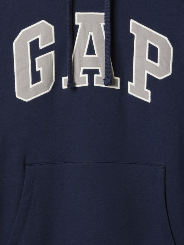Gap VintageSoft Arch Logo Hoodie – Timeless Comfort with a Relaxed Fit