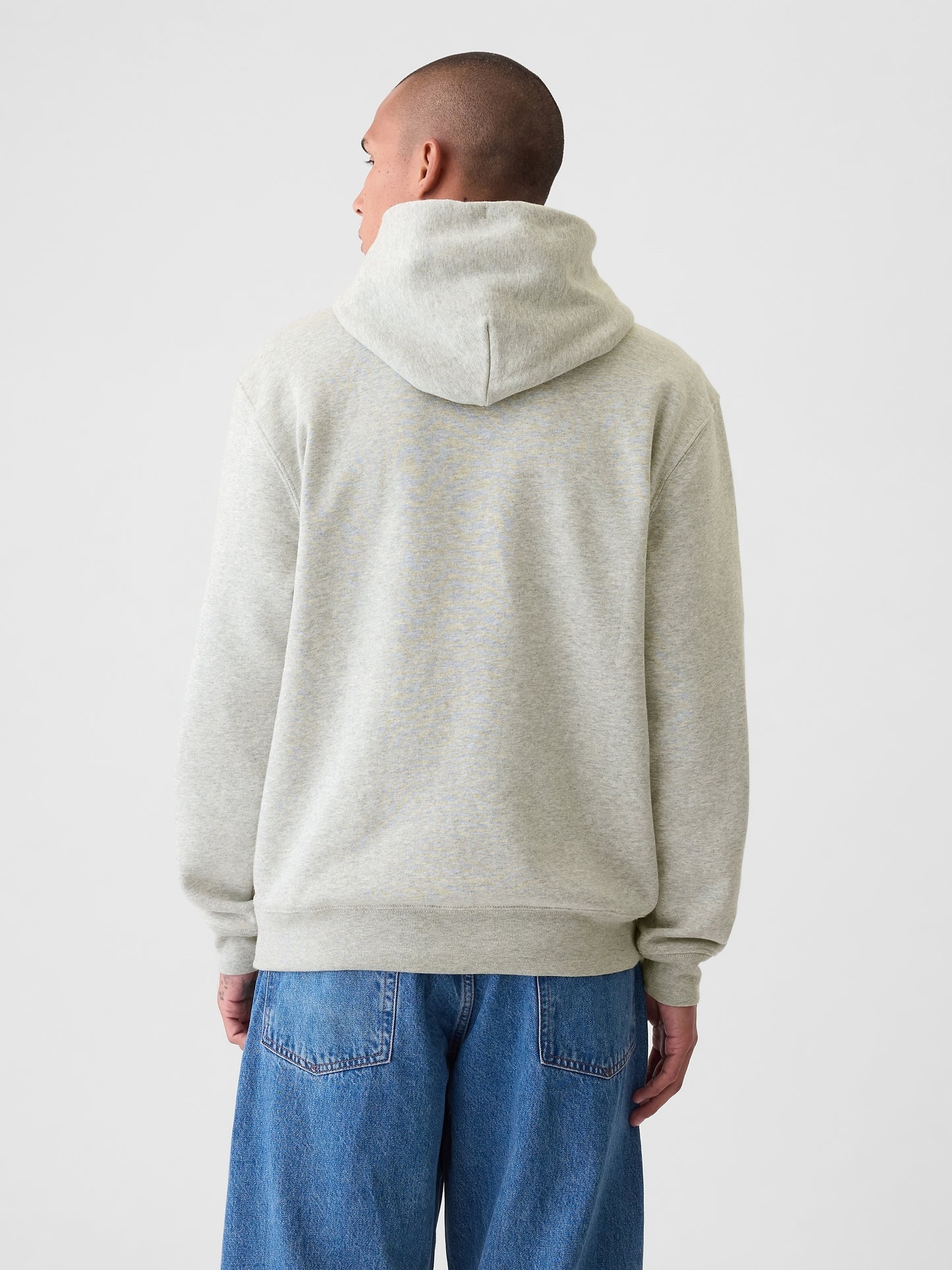 Gap VintageSoft Arch Logo Hoodie – Timeless Comfort with a Relaxed Fit