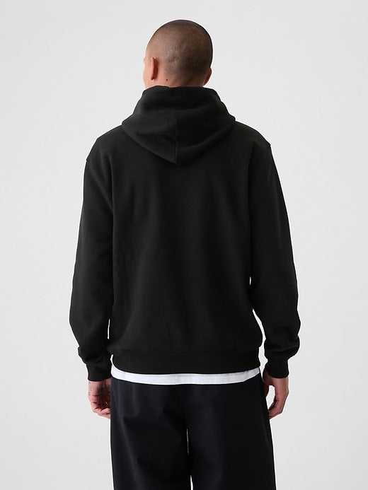 Gap VintageSoft Arch Logo Hoodie – Timeless Comfort with a Relaxed Fit