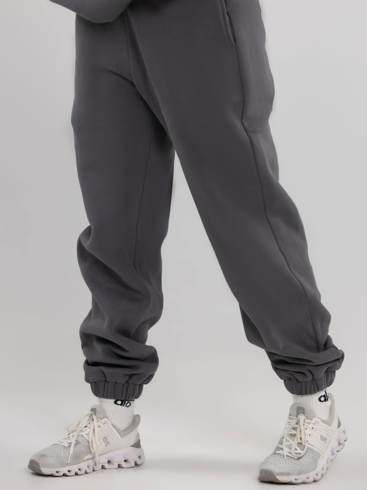 Qamis™ x Comfrt - Unisex Signature Travel Pant