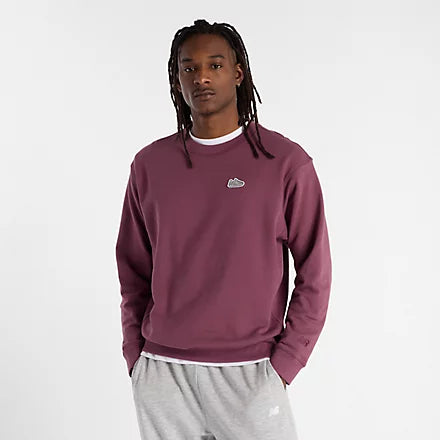 New Balance Athletics 574 Patch Crew – Everyday Comfort with a Stylish Edge