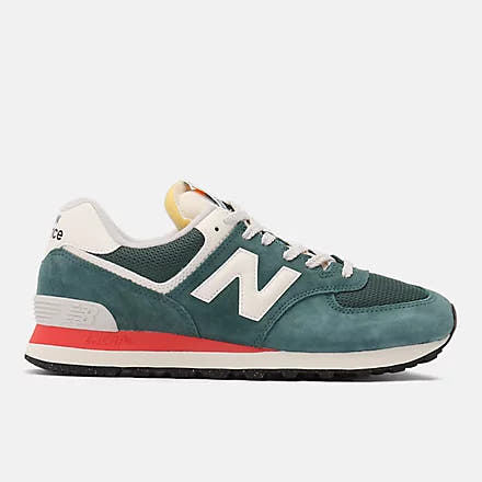 New Balance 574 Classic Sneakers – Suede/Mesh Comfort