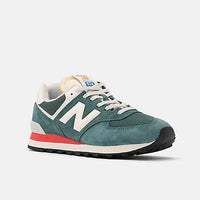 New Balance 574 Classic Sneakers – Suede/Mesh Comfort
