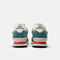 New Balance 574 Classic Sneakers – Suede/Mesh Comfort