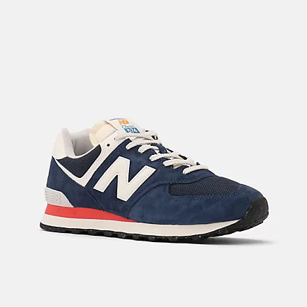 New Balance 574 Classic Sneakers – Suede/Mesh Comfort